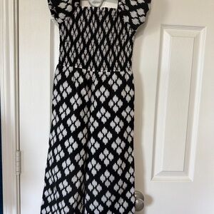 Kids Black & White Patterned Smocked Jumpsuit